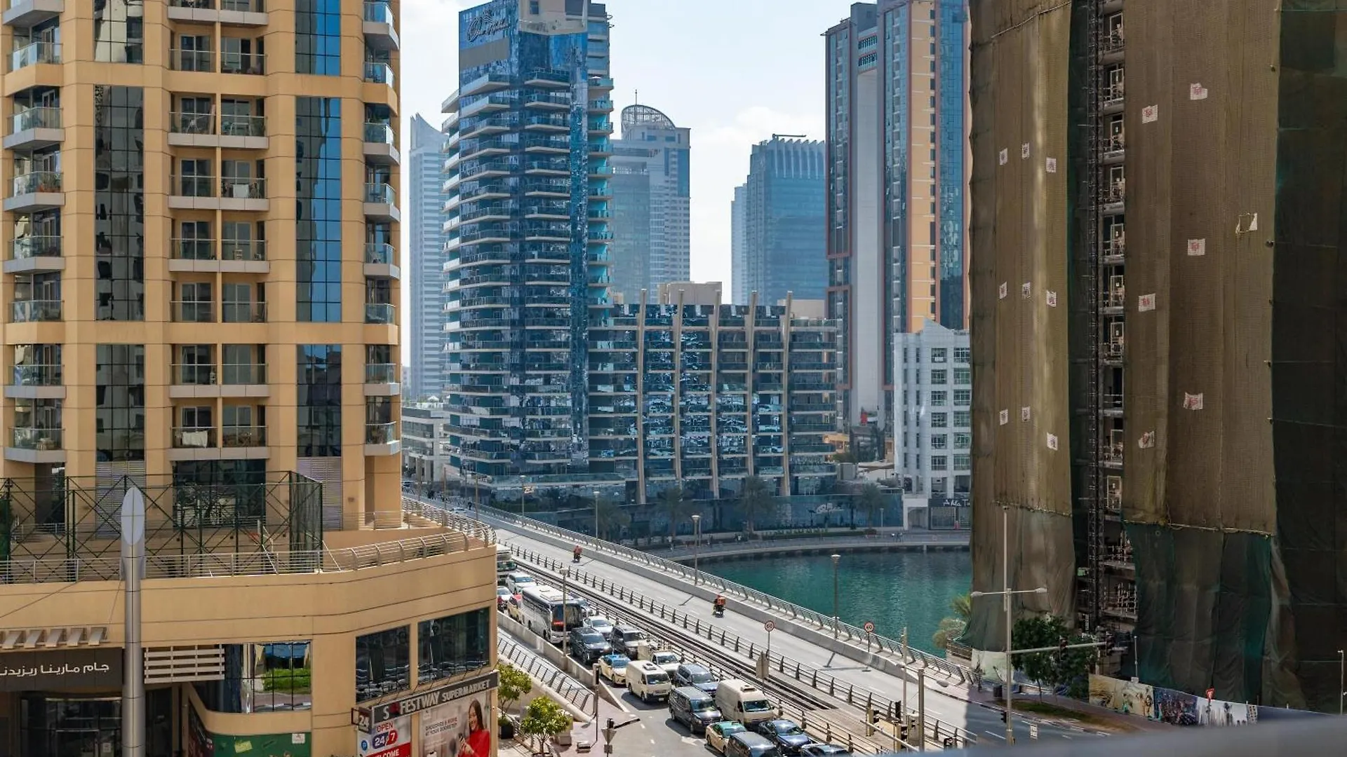 Spacious 1-Bedroom At The Heart Of Jbr Dubai 0*,  Förenade Arabemiraten